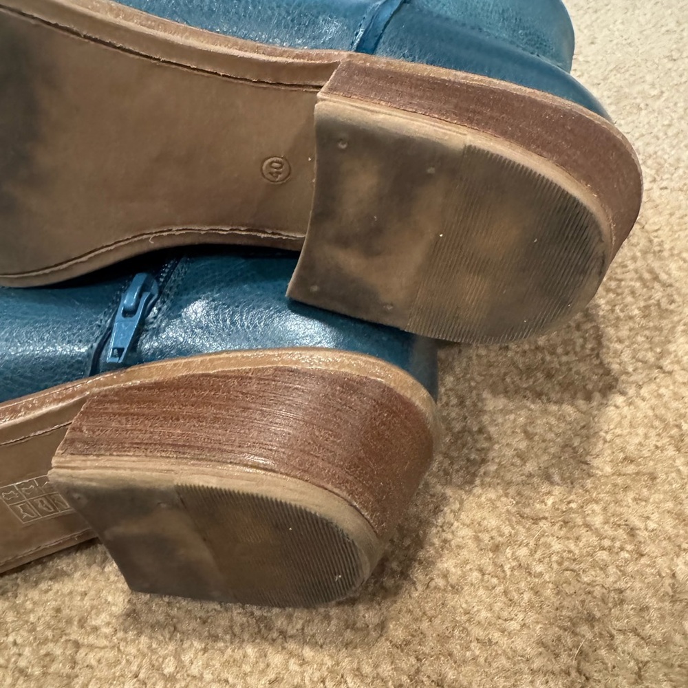 Miz Mooz Blue Leather Ankle Boots - Picture 4 of 5